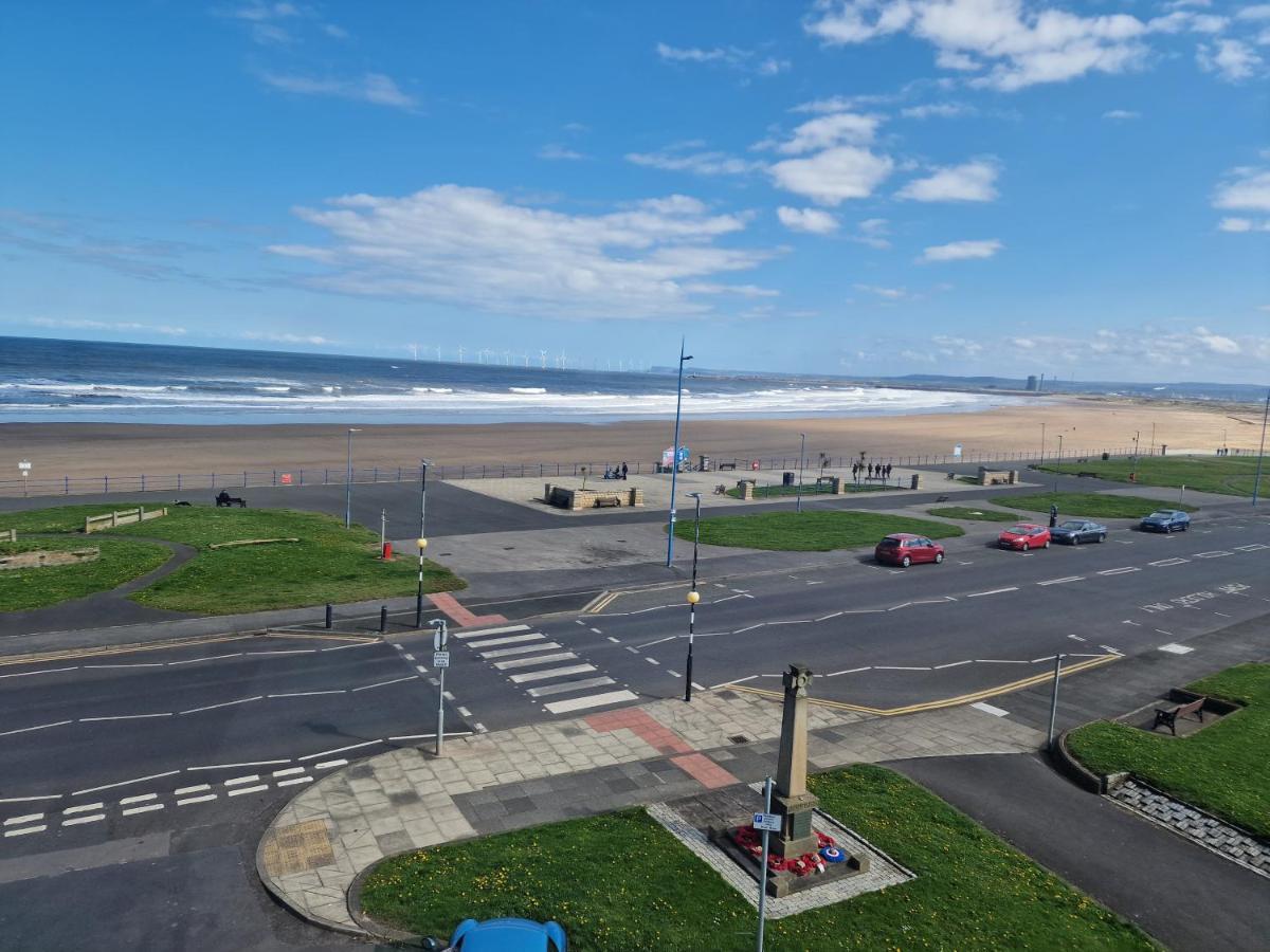 2 The Green, Exceptional Large House, Sea Views Loads Of Bathrooms Seaton Carew Extérieur photo