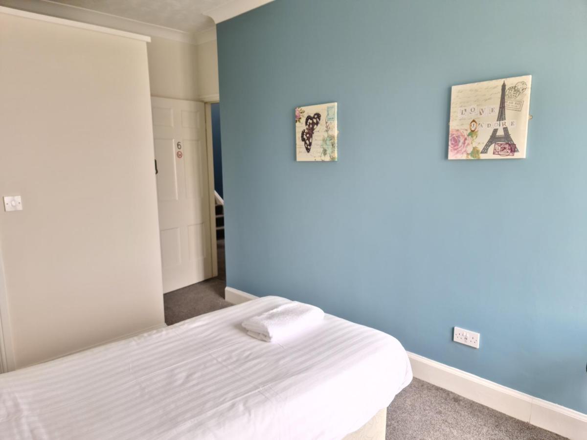 2 The Green, Exceptional Large House, Sea Views Loads Of Bathrooms Seaton Carew Extérieur photo